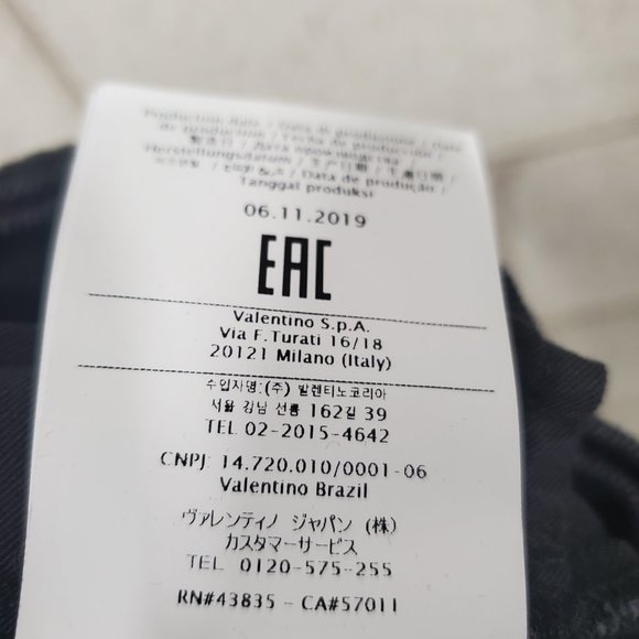 Womens Valentino Jeans Size 27" - Picture 6 of 6